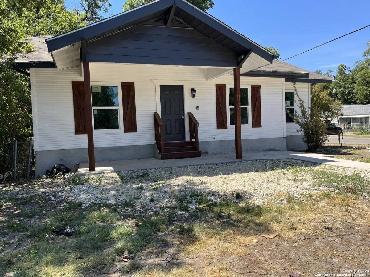 House for rent at 146 Isabel St, San Antonio, TX 78210