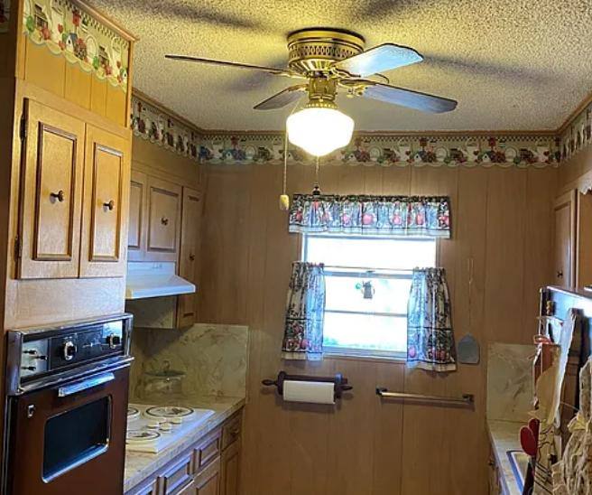 House for rent at 2022 S High St, Brady, TX 76825