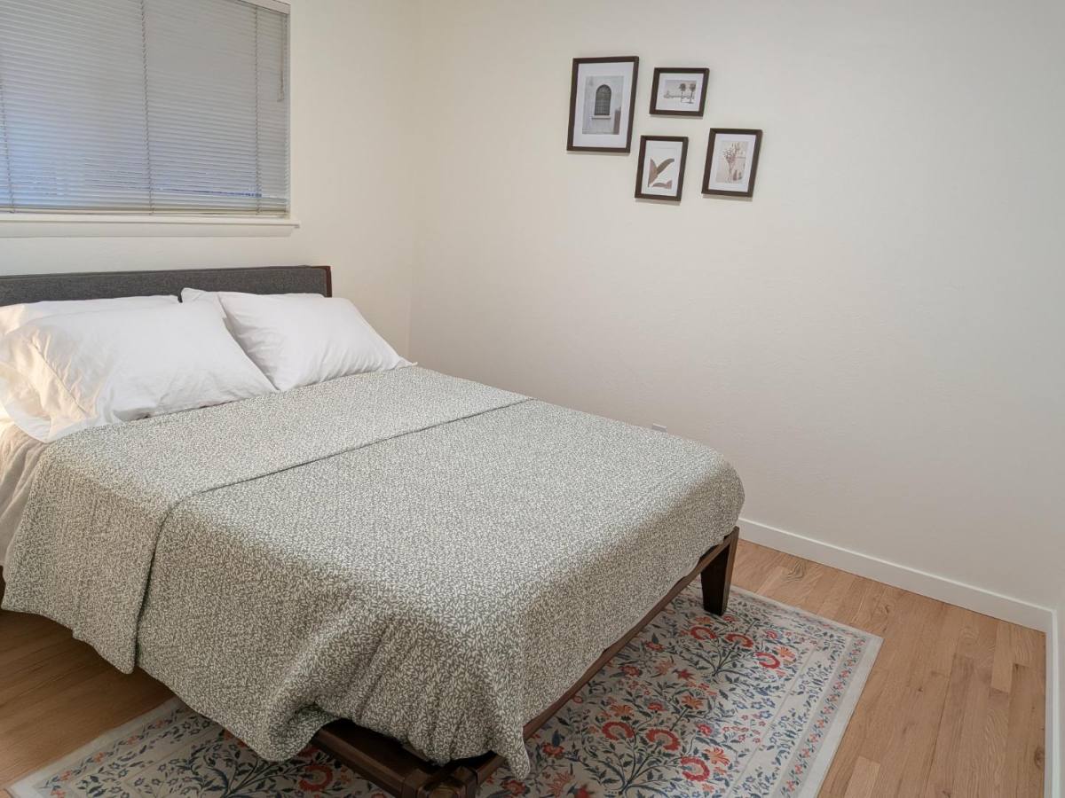 Apartment for rent at 425 Manhattan Dr #B, Boulder, CO 80303