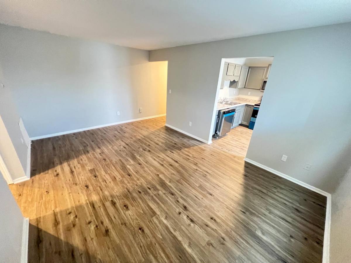 Apartment for rent at 884 Gordon Smith Blvd #692 Smith-Uni, Hamilton, OH 45013