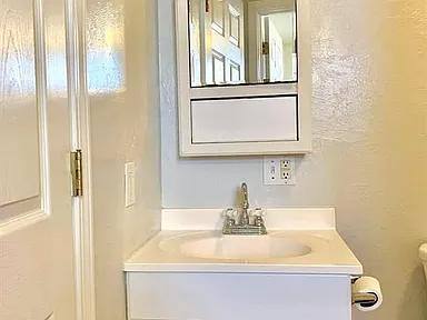 House for rent at 211 W Madison St, Crescent, OK 73028