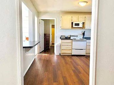 House for rent at 211 W Madison St, Crescent, OK 73028