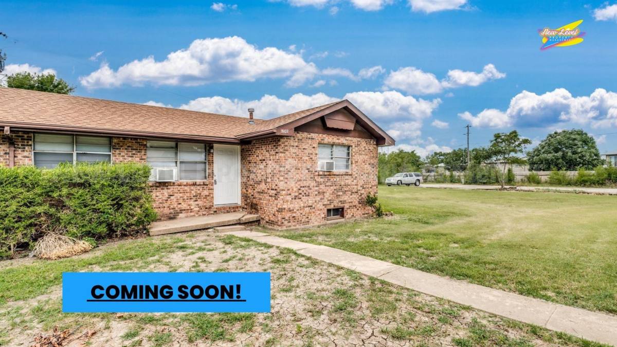 Apartment for rent at 5106 E New Jersey Dr, Wichita, KS 67210