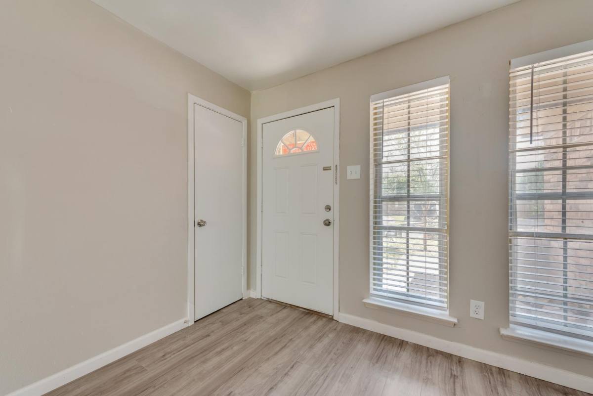 House for rent at 917 Piedmont Dr, Garland, TX 75040