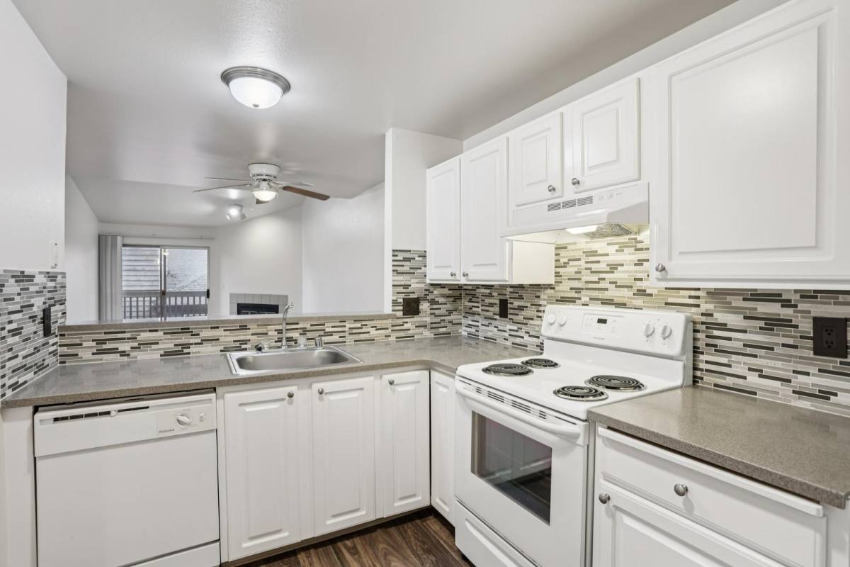 Apartment for rent at 3502 204th St SW #C303, Lynnwood, WA 98036
