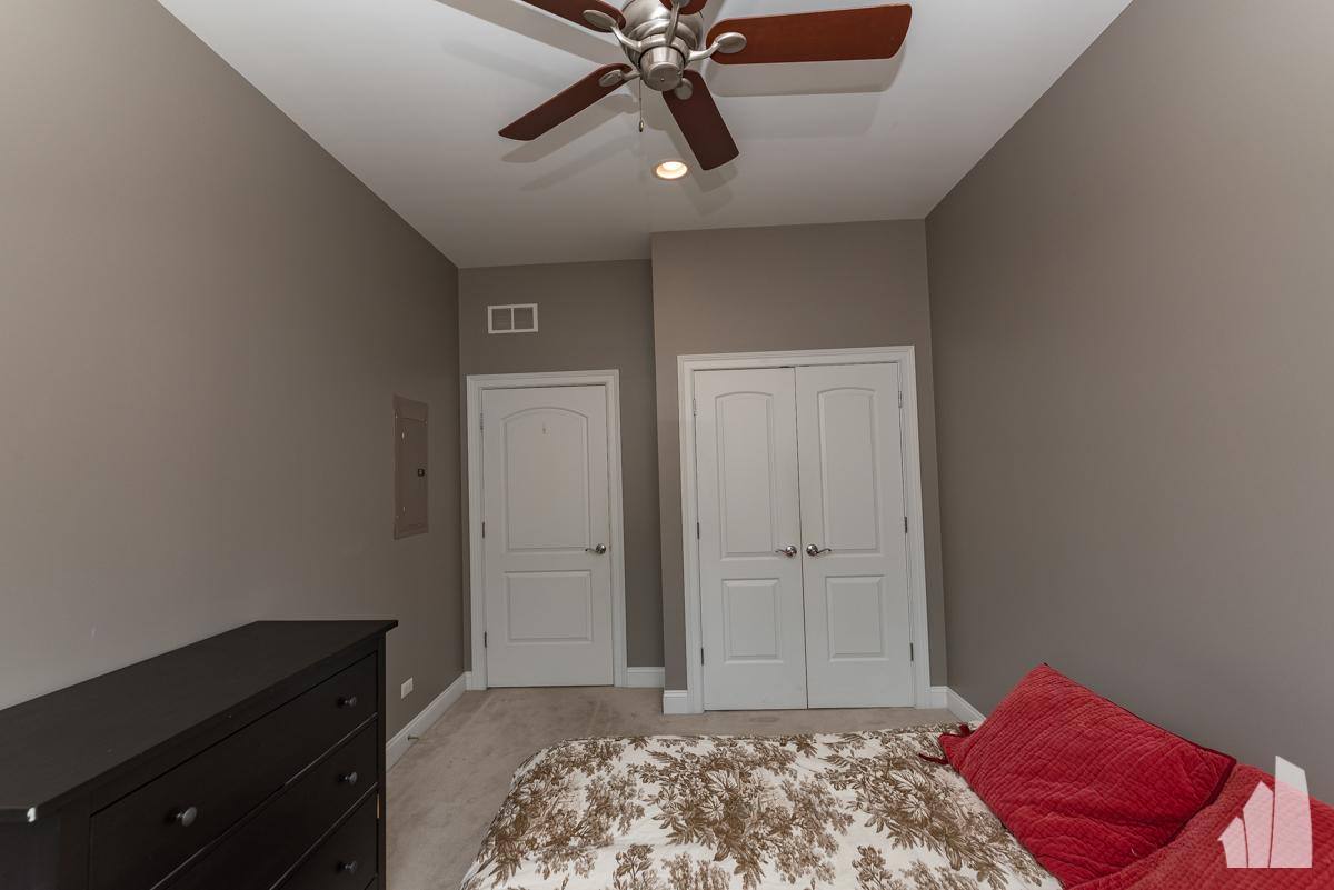 Condo for rent at 101 W Superior #501, Chicago, IL 60654