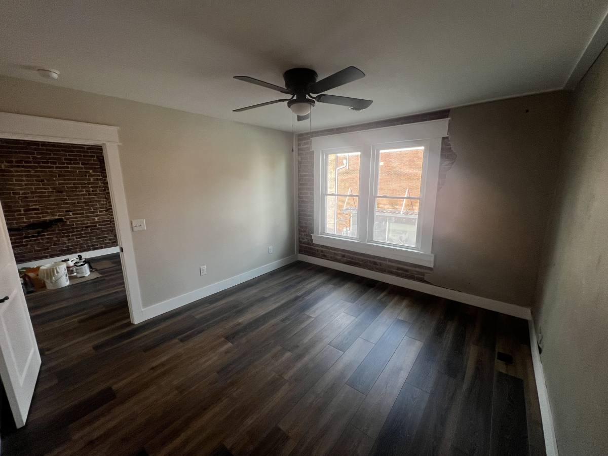 Apartment for rent at 110 Union St #2B, Erwin, TN 37650