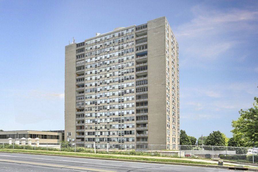 Apartment for rent at Towne House, 660 Boas St, Harrisburg, PA 17102