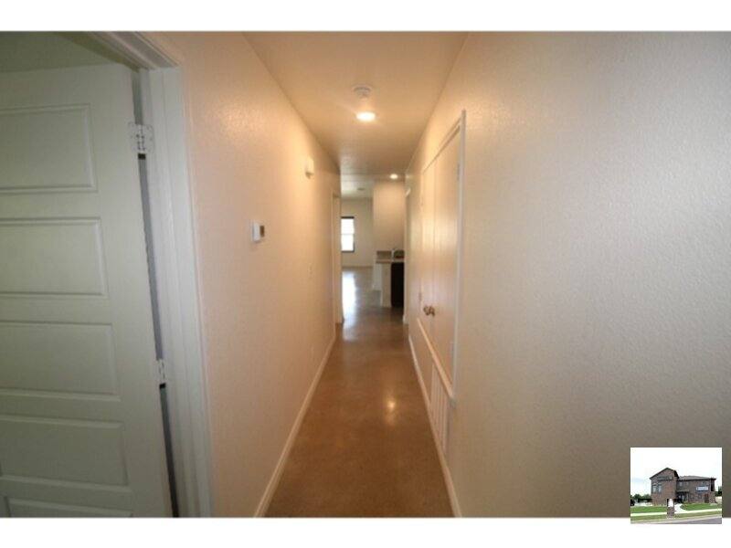 Townhouse for rent at 102 Lost Trail #B, Copperas Cove, TX 76522