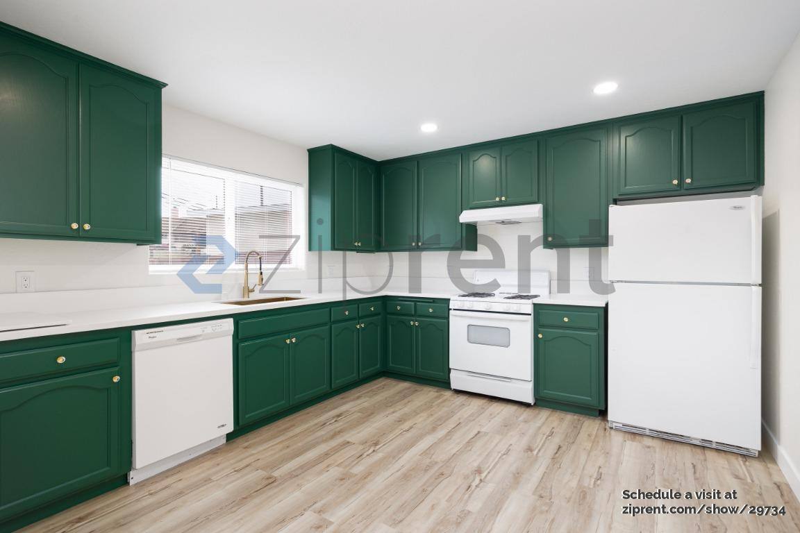 House for rent at 5292 Santa Margarita St, San Diego, CA 92114