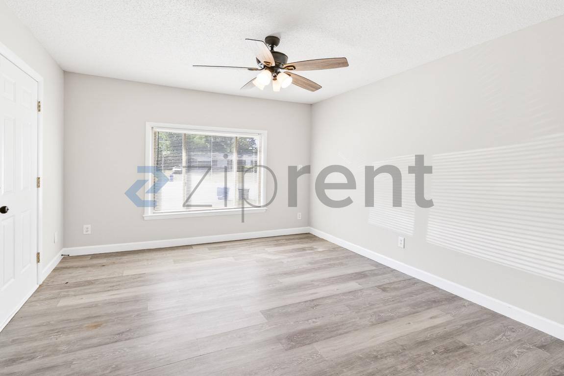 House for rent at 318 Nugget Court, Fayetteville, NC 28311