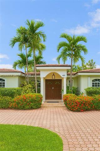 House for rent at 401 Warrren Lane, Key Biscayne, FL 33149