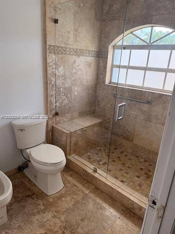 House for rent at 401 Warrren Lane, Key Biscayne, FL 33149