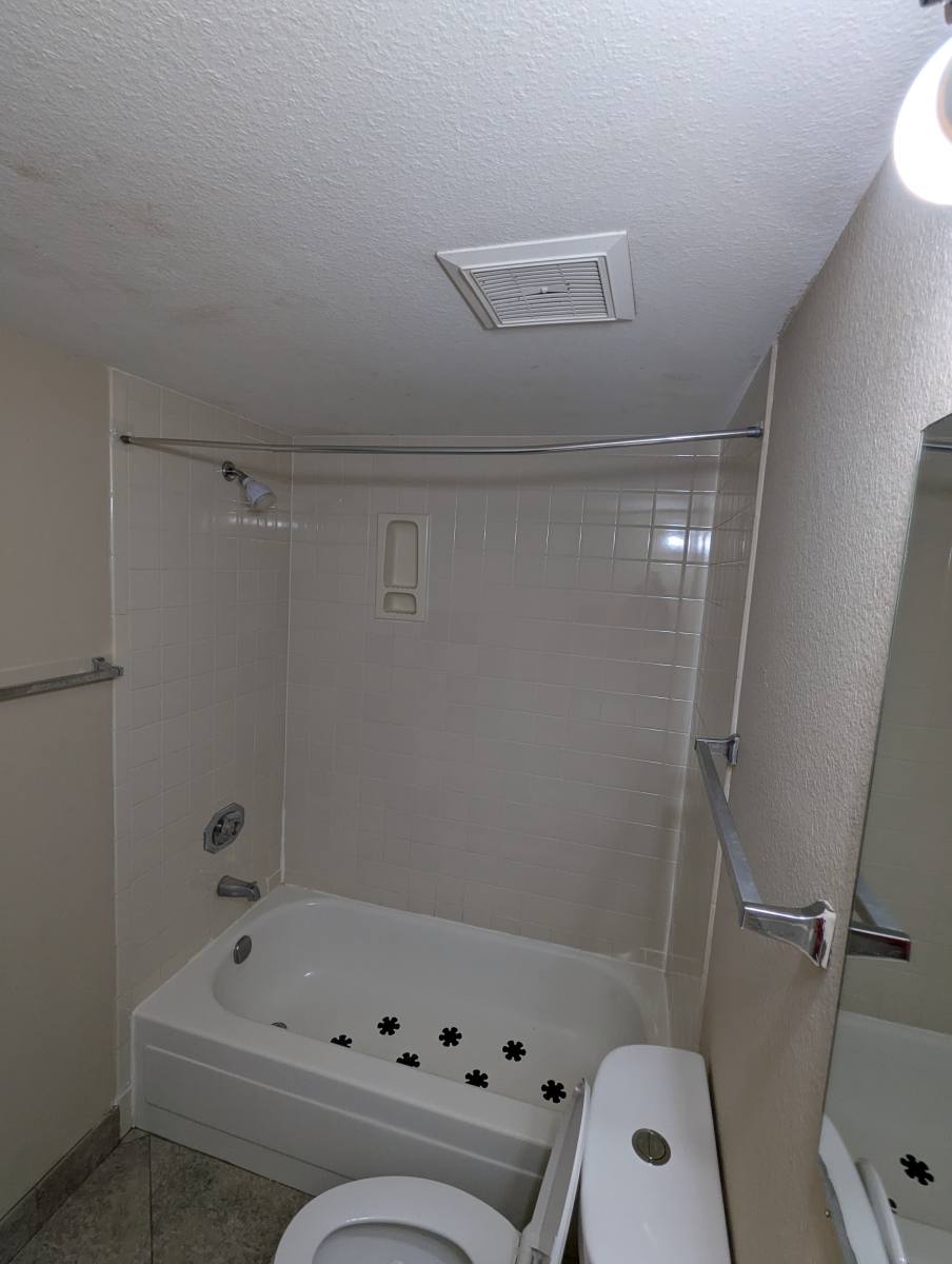 Condo for rent at 3119 W Cochise Dr #228, Phoenix, AZ 85051