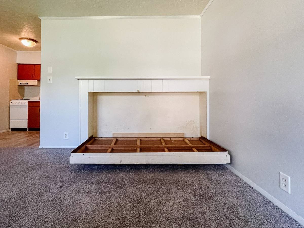 Apartment for rent at 2310 N Oakwood Ave #9, Muncie, IN 47304