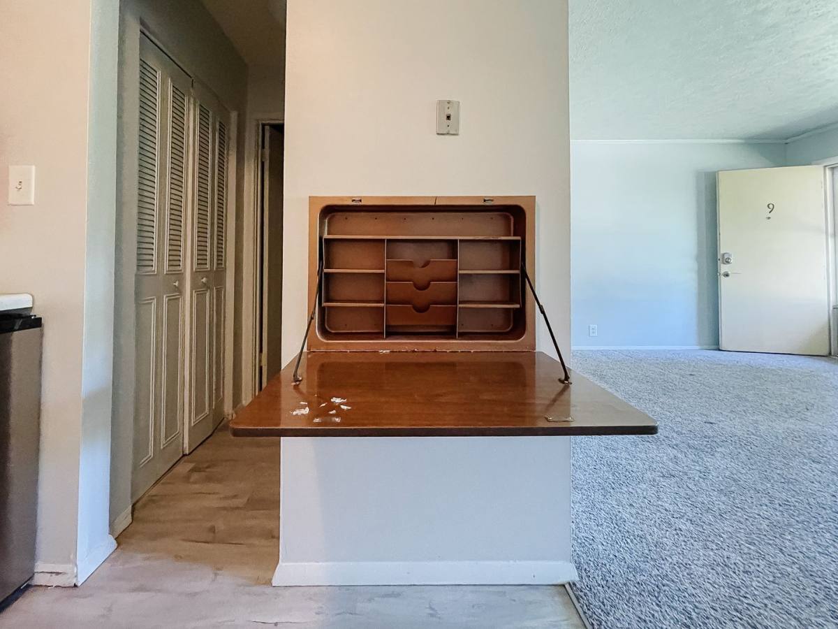 Apartment for rent at 2310 N Oakwood Ave #9, Muncie, IN 47304