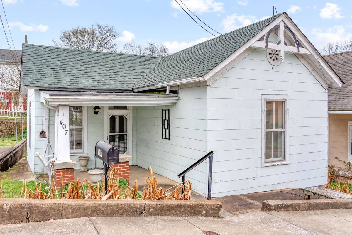 House for rent at 407 S Second St, Clarksville, TN 37040
