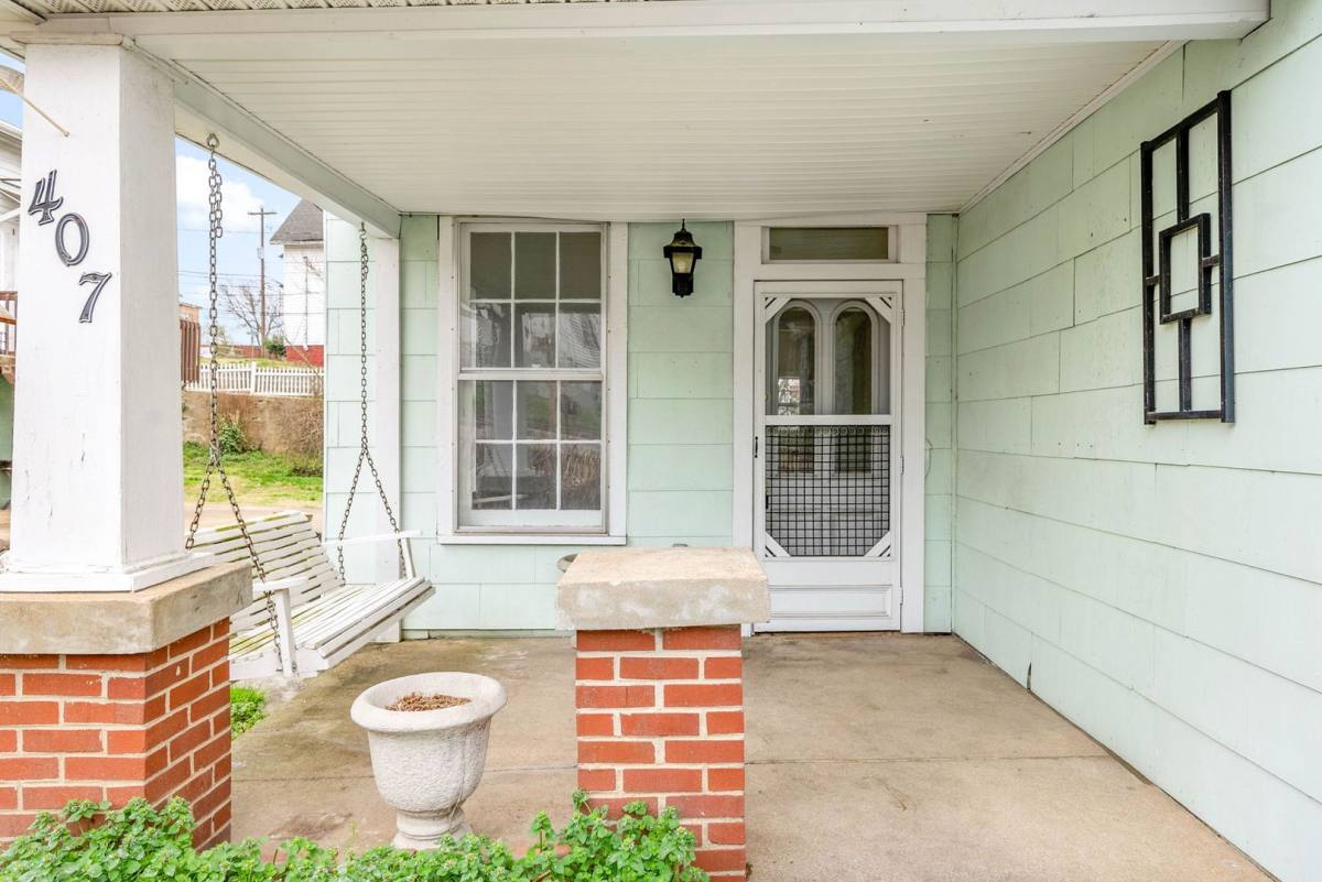 House for rent at 407 S Second St, Clarksville, TN 37040