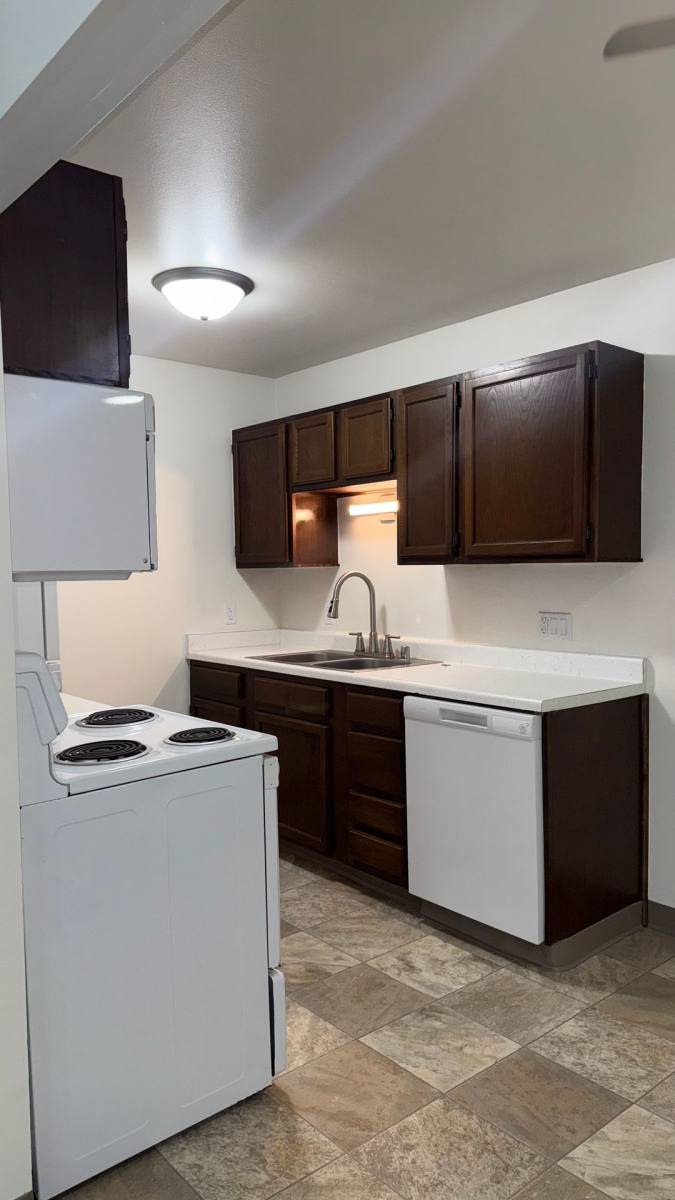 Apartment for rent at 423 E 1st Ave, Elkhorn, WI 53121
