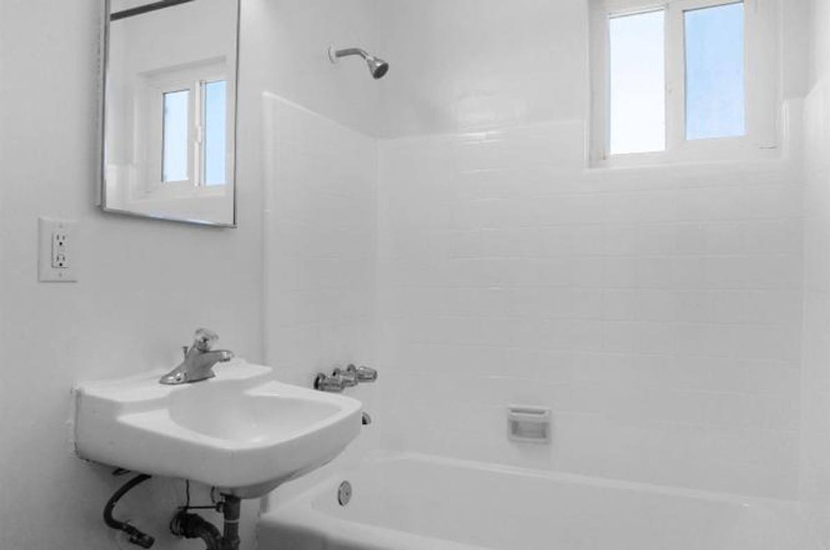 Apartment for rent at 4869-71 Pine St, La Mesa, CA 91942