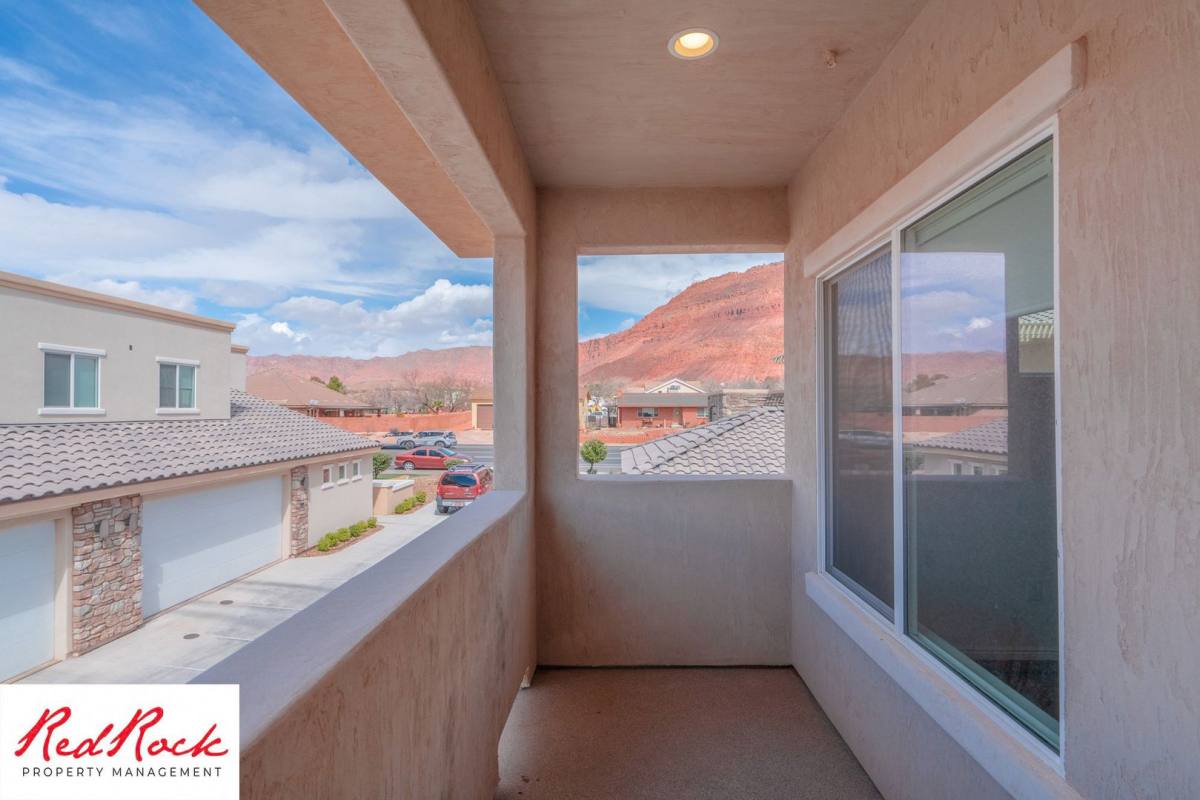Townhouse for rent at 140 W Center St, Ivins, UT 84738