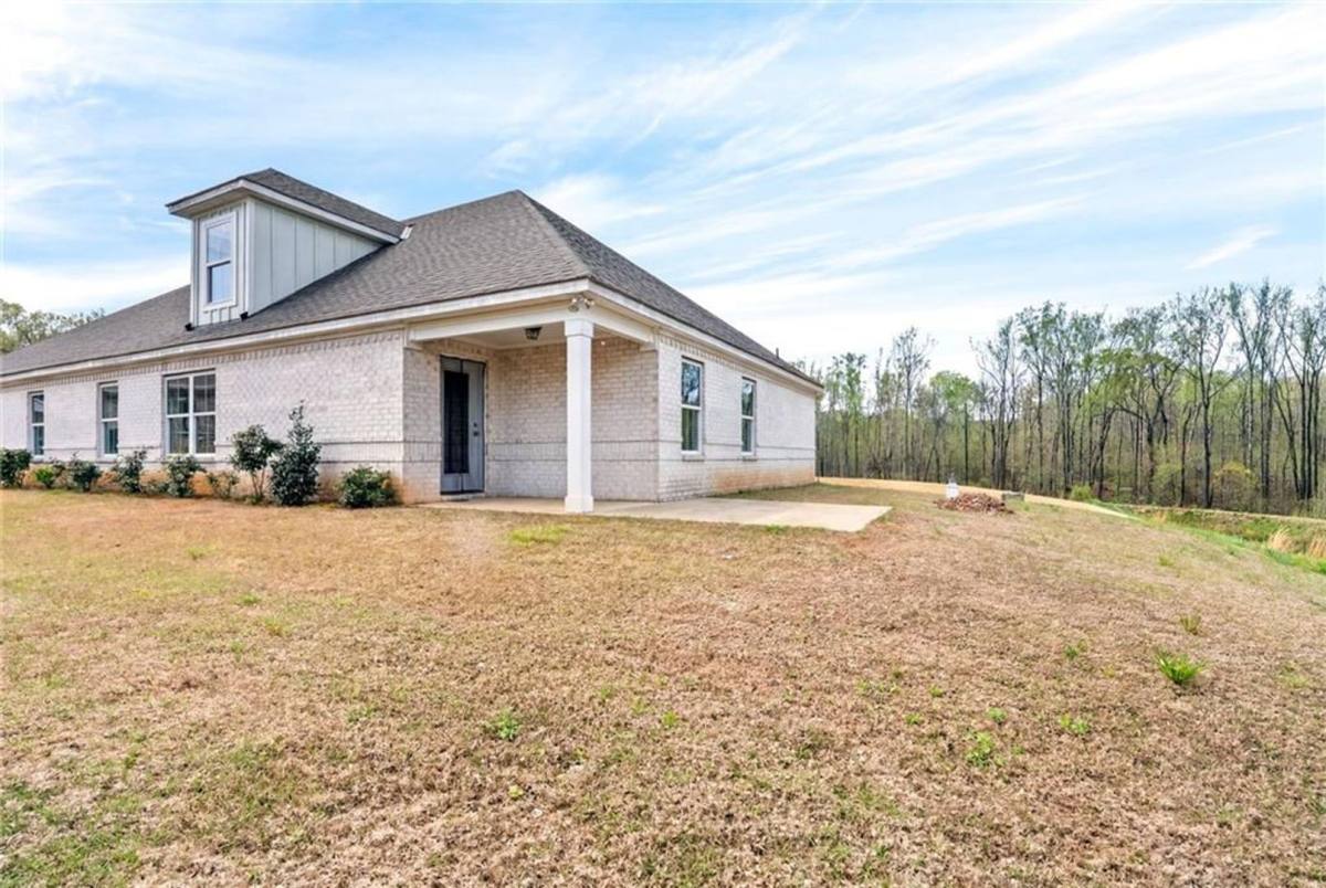 House for rent at 1817 Armistead Lane, Auburn, AL 36830
