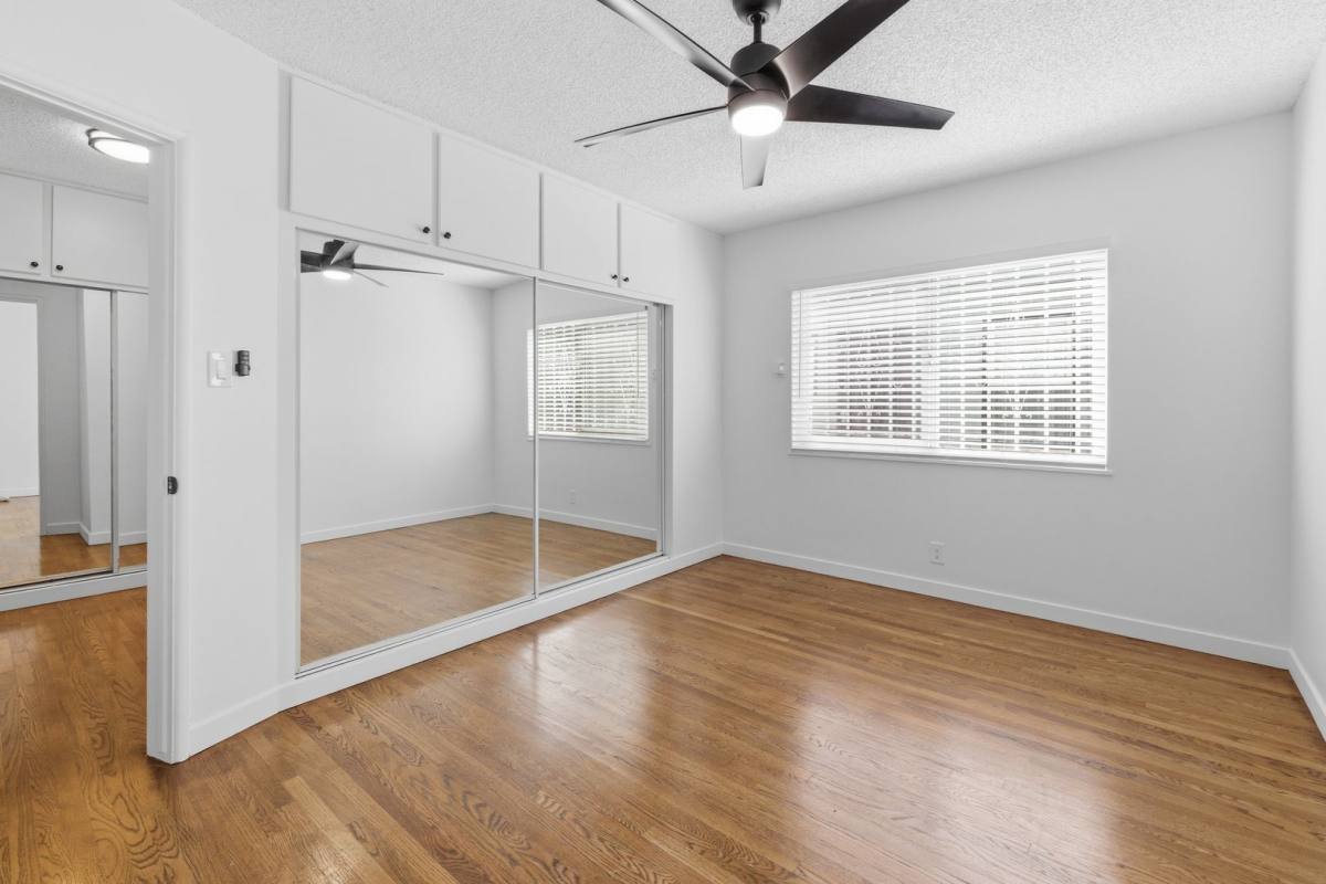 Apartment for rent at 1721 E Appleton St, Long Beach, CA 90802