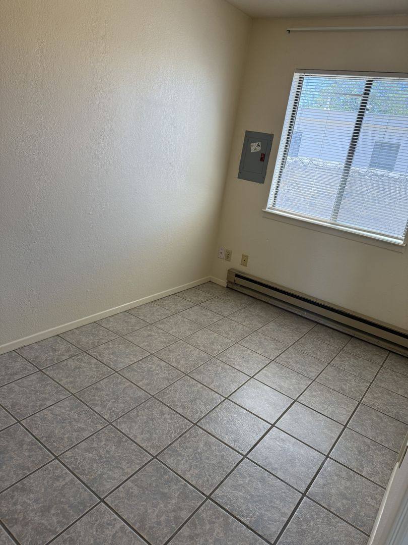 Apartment for rent at 1116 Plain St, Las Cruces, NM 88001