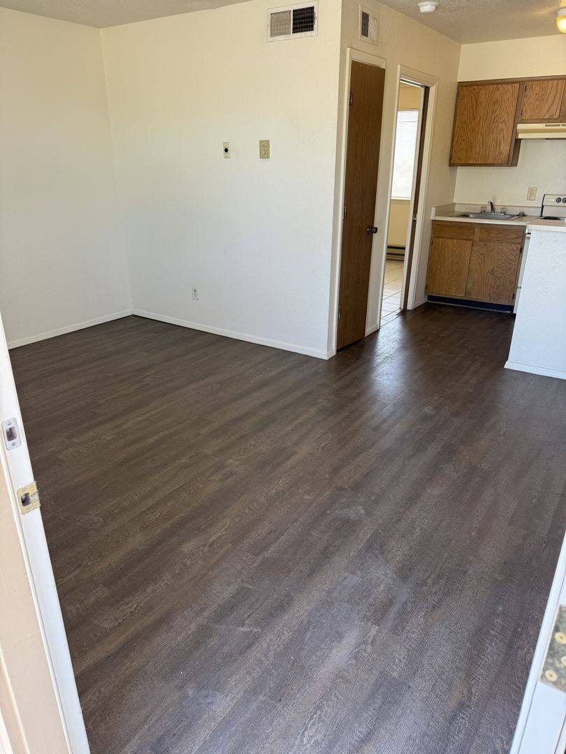 Apartment for rent at 1116 Plain St, Las Cruces, NM 88001