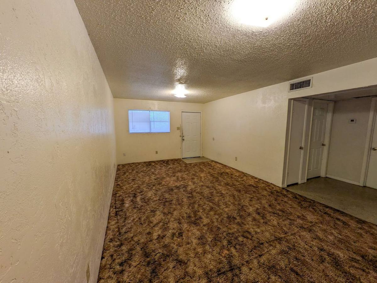 Apartment for rent at 690 Adams St, Beaumont, TX 77705