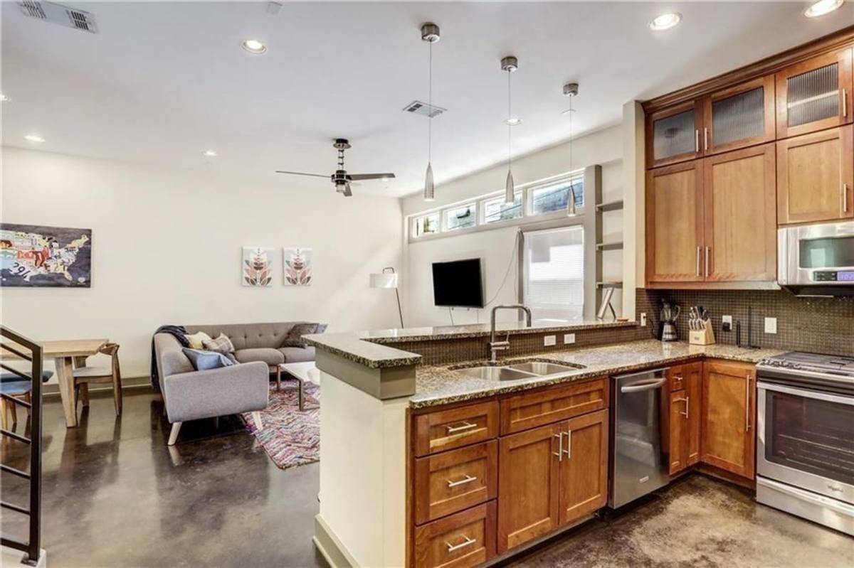 Apartment for rent at 602 W N Loop Blvd, Austin, TX 78751