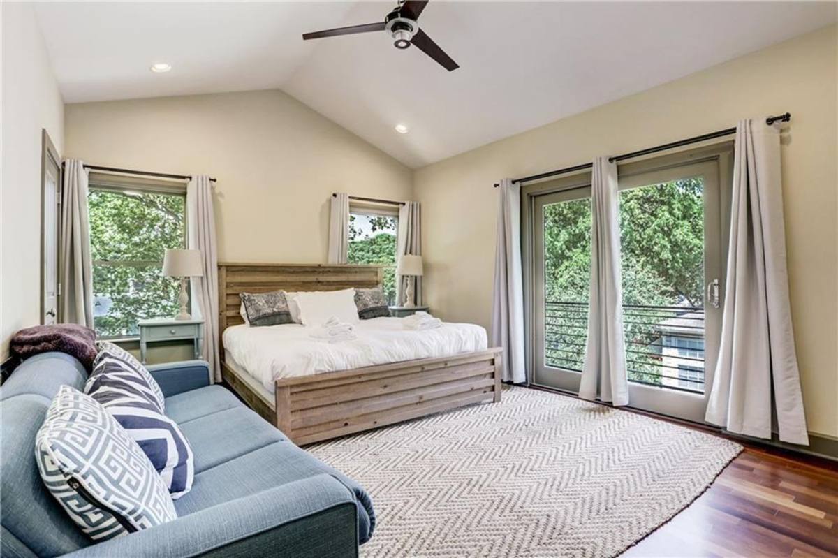 Apartment for rent at 602 W N Loop Blvd, Austin, TX 78751