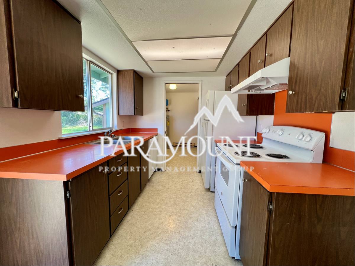 House for rent at 4298 SE Ness Lane, Port Orchard, WA 98366