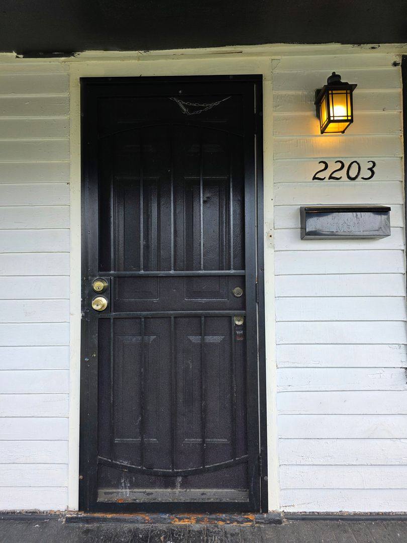 House for rent at 2203 Smith St, South Bend, IN 46628