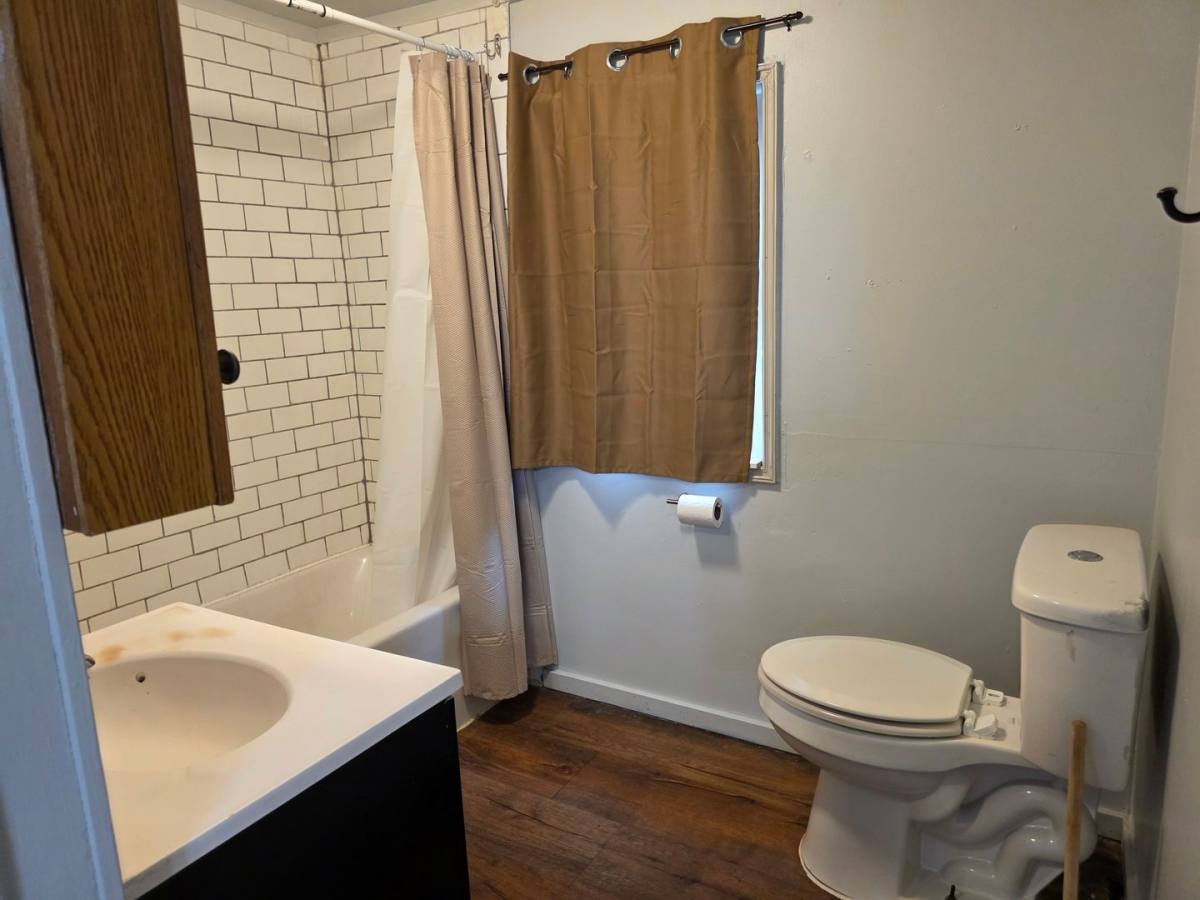 House for rent at 2203 Smith St, South Bend, IN 46628