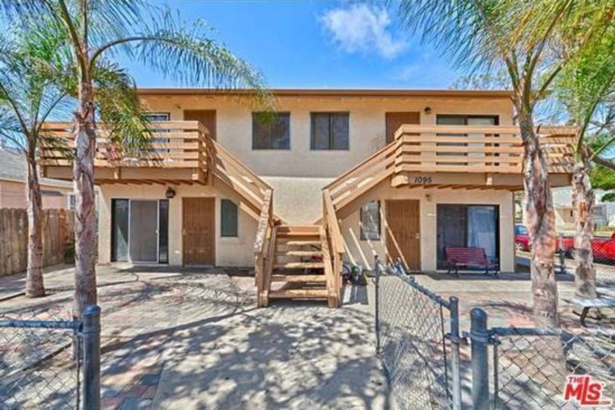 Apartment for rent at 1095 Orange Ave, Long Beach, CA 90813