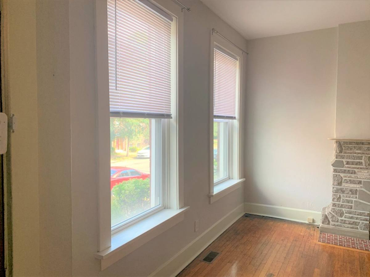 Apartment for rent at 1077 S Taylor Ave, Saint Louis, MO 63110