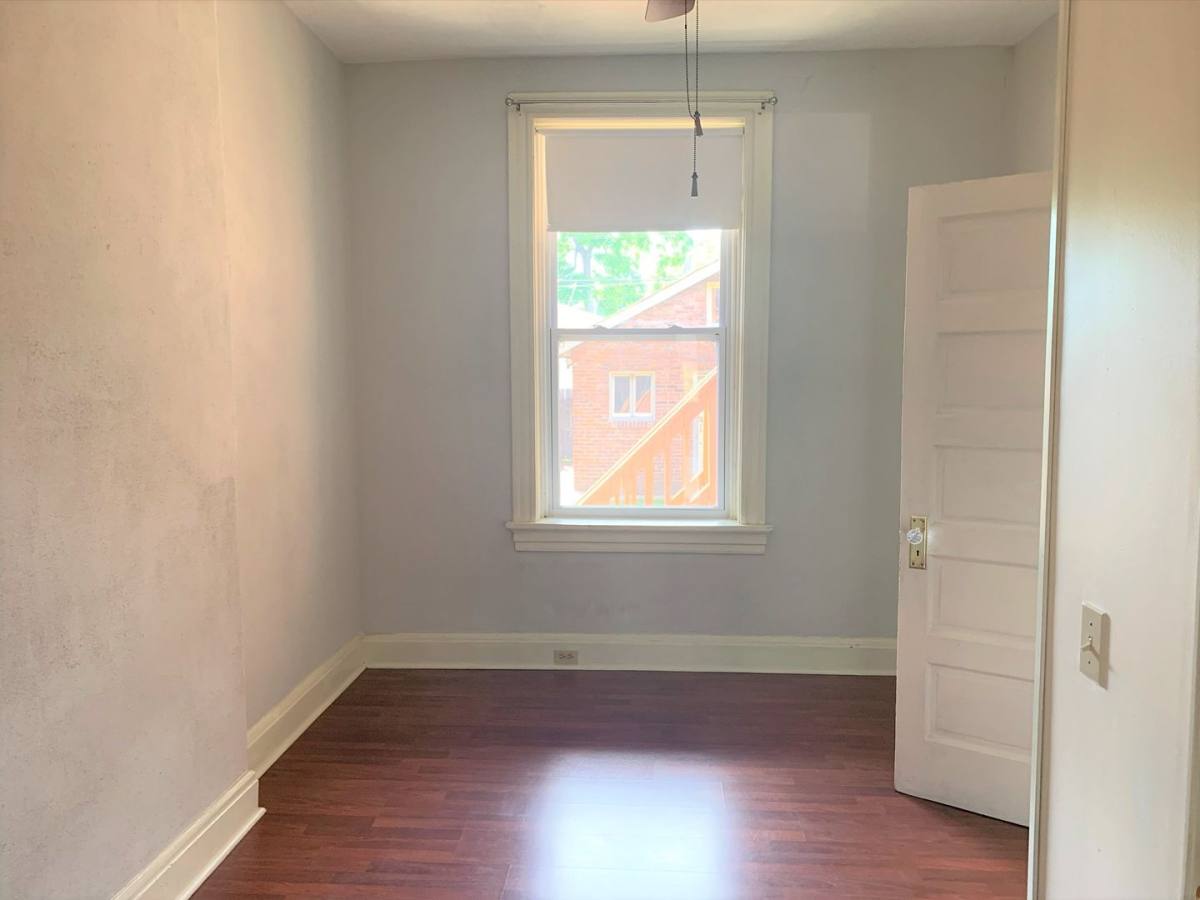 Apartment for rent at 1077 S Taylor Ave, Saint Louis, MO 63110