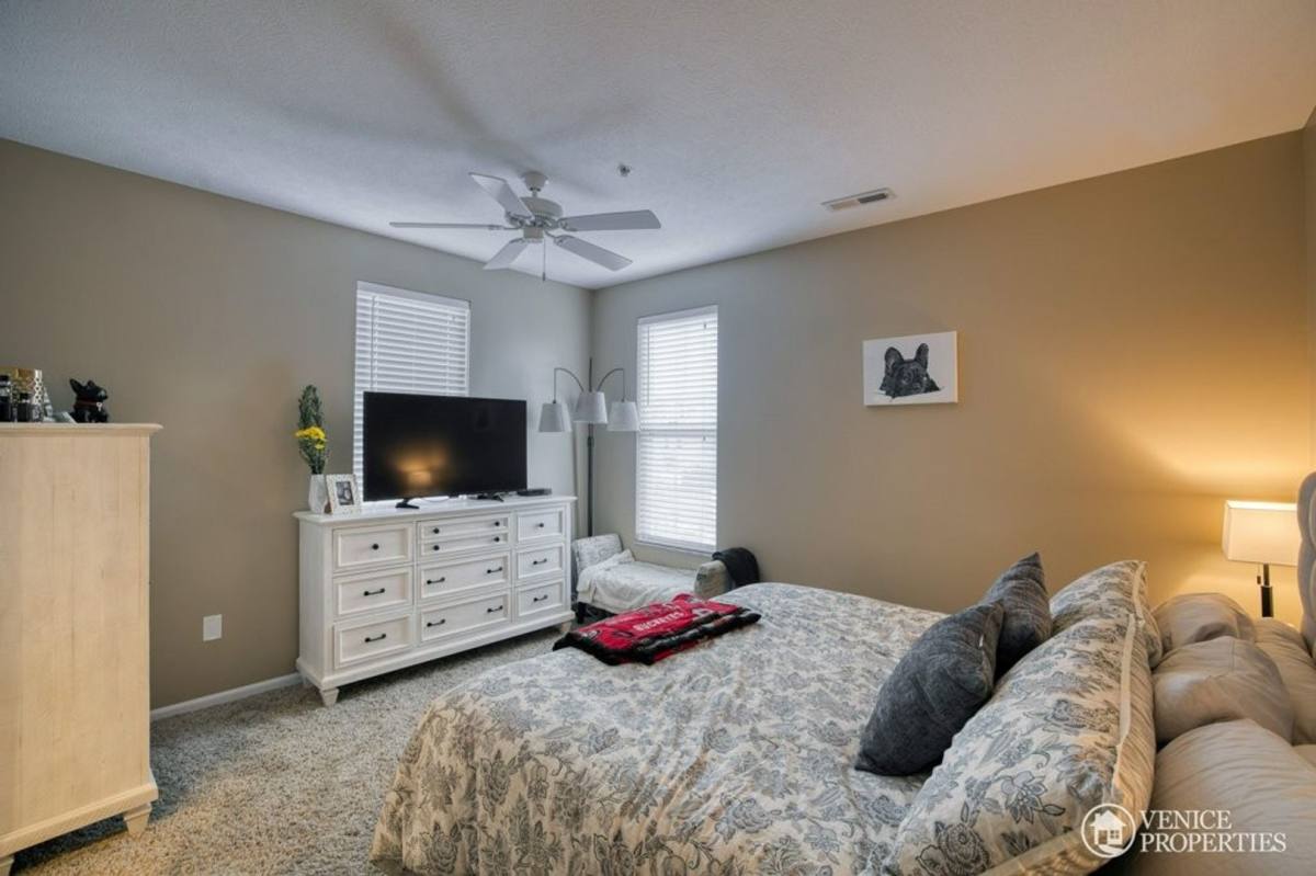 Apartment for rent at 1783 Drayton Court, Columbus, OH 43212