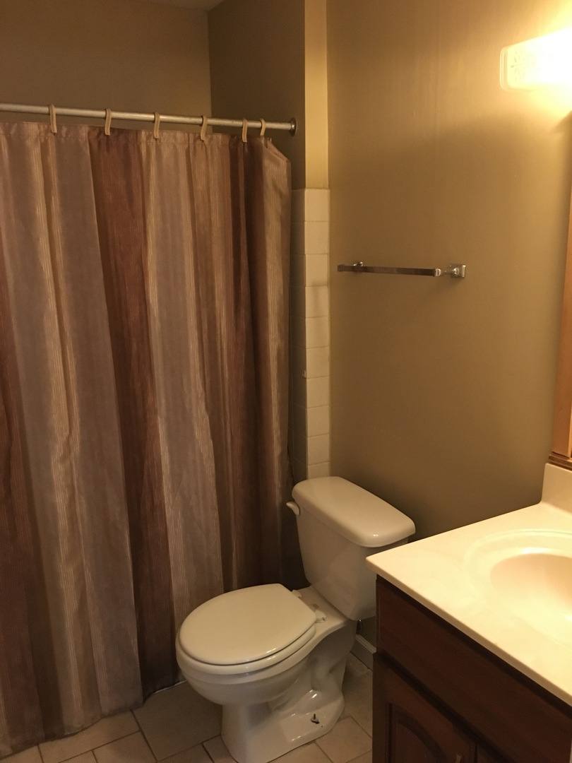 Apartment for rent at 925 Cleveland St, Greenville, SC 29601