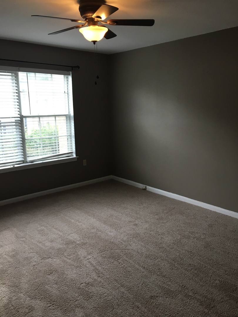 Apartment for rent at 925 Cleveland St, Greenville, SC 29601