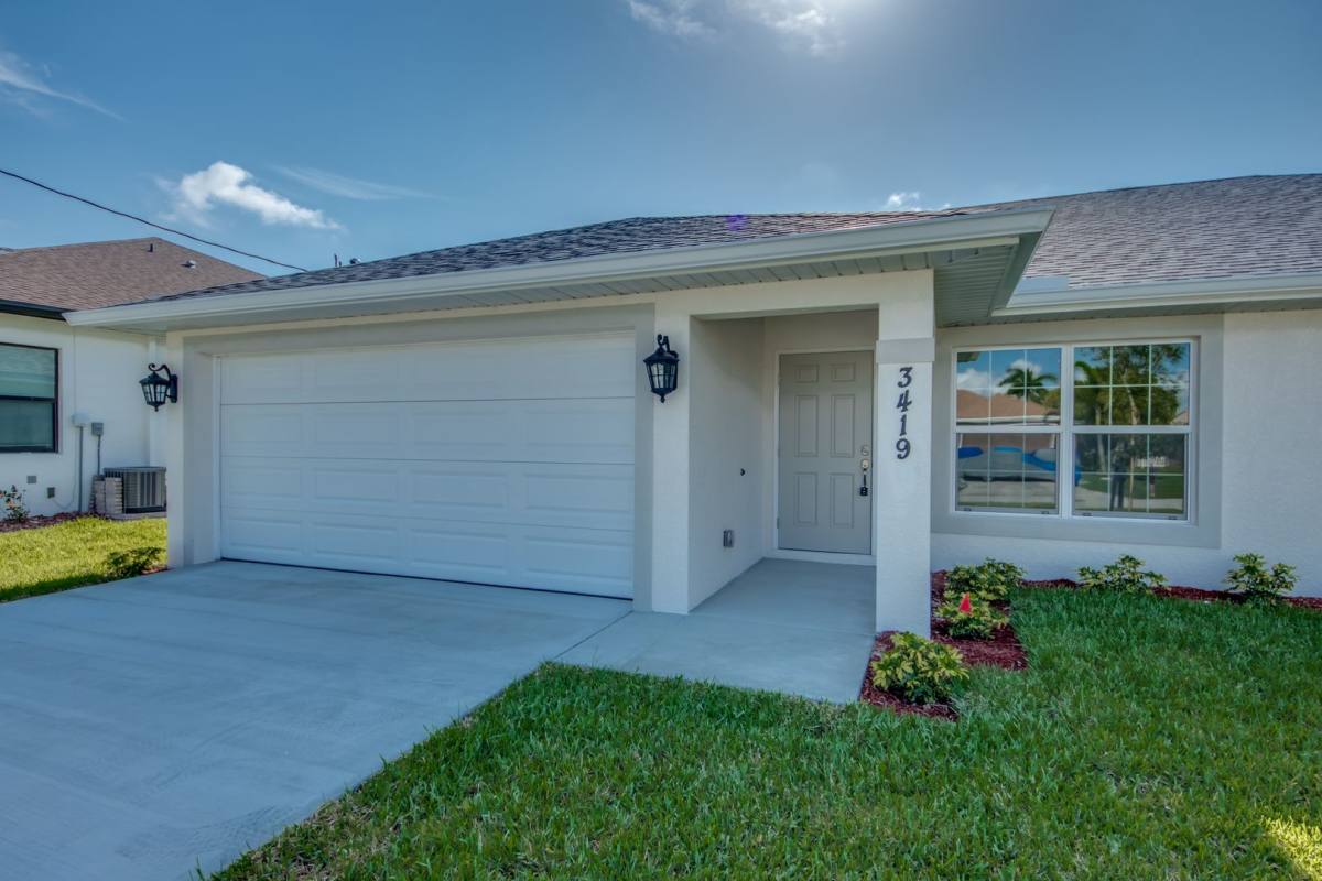 Apartment for rent at 3419-3421 SW 15th Place, Cape Coral, FL 33914