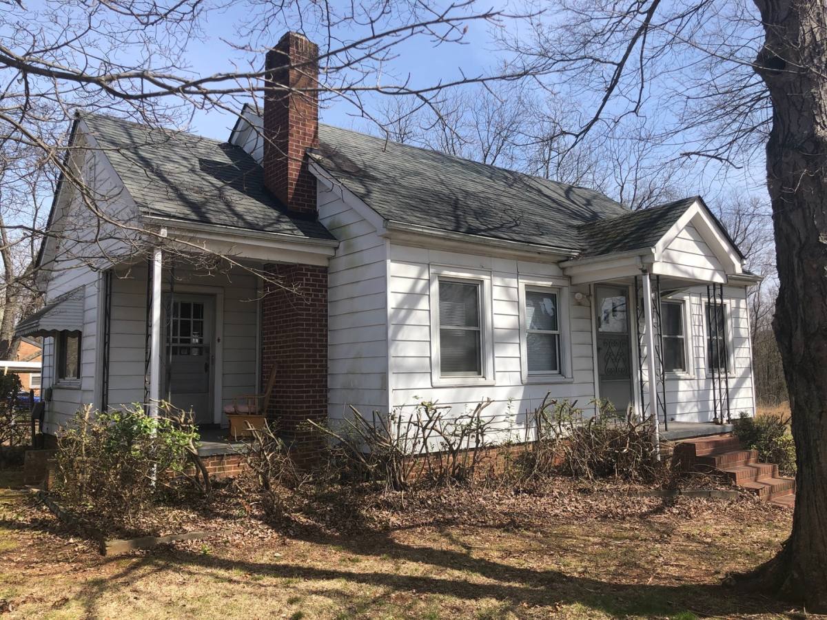 902 Bringle Ferry Rd, Salisbury, NC 28144