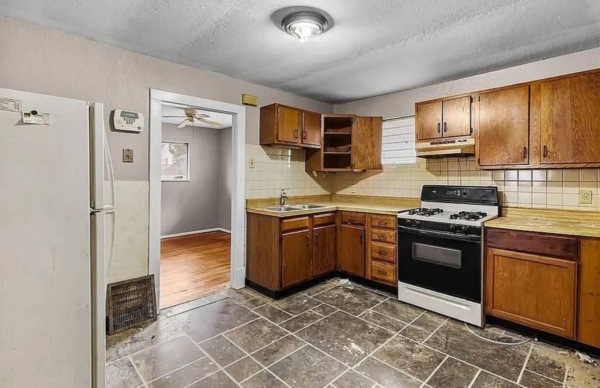 House for rent at 7024 Idlewild Ave, Saint Louis, MO 63136