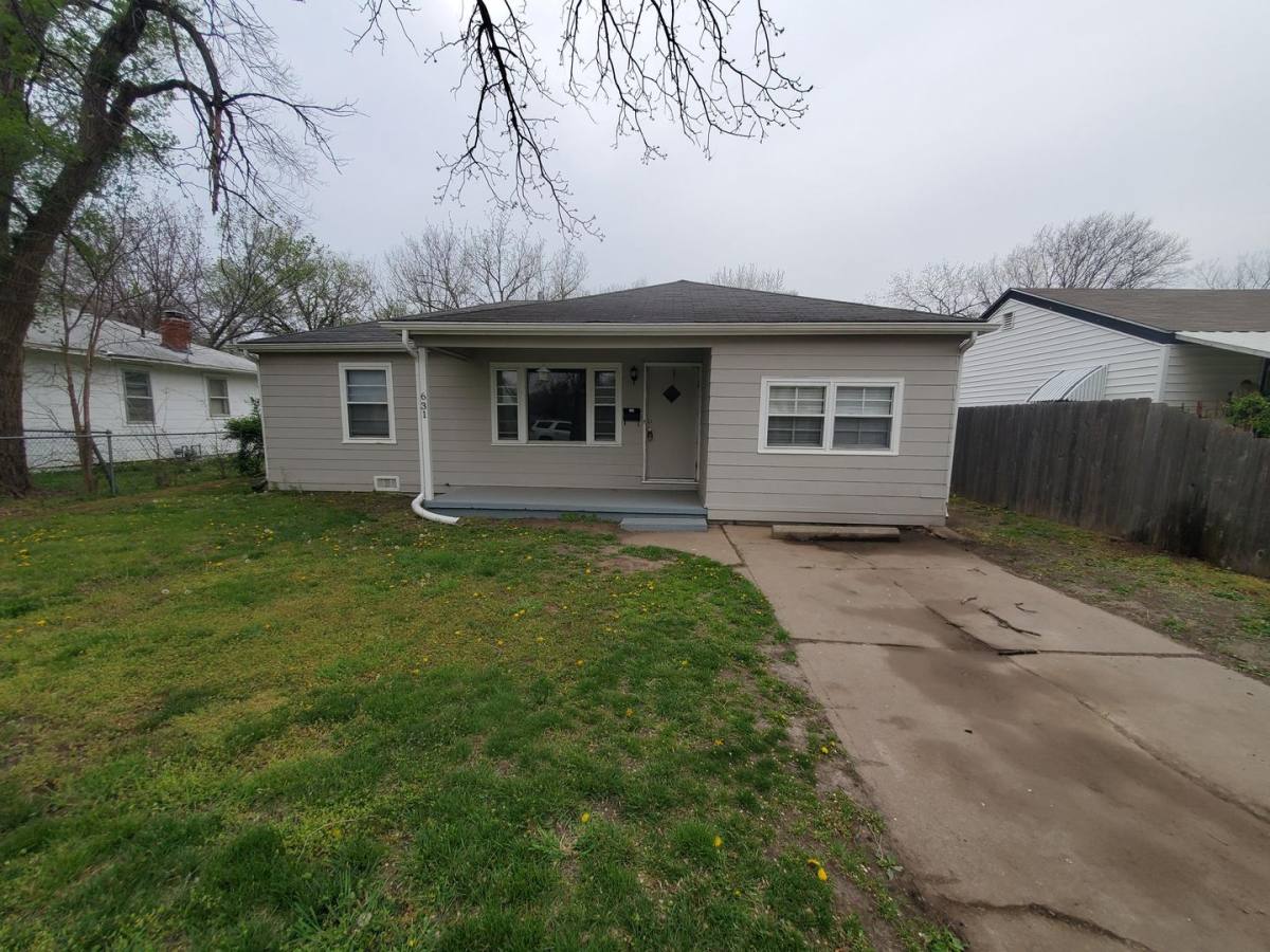 House for rent at 631 N Edwards, Wichita, KS 67203