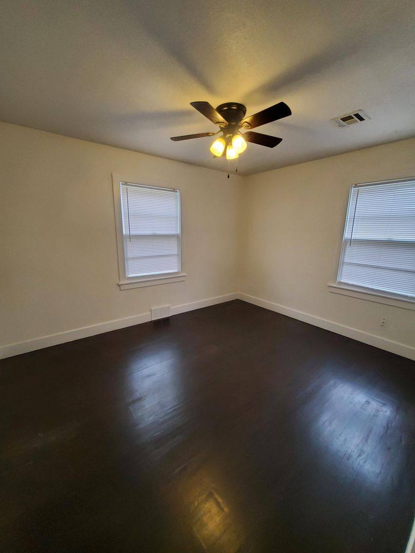 House for rent at 631 N Edwards, Wichita, KS 67203