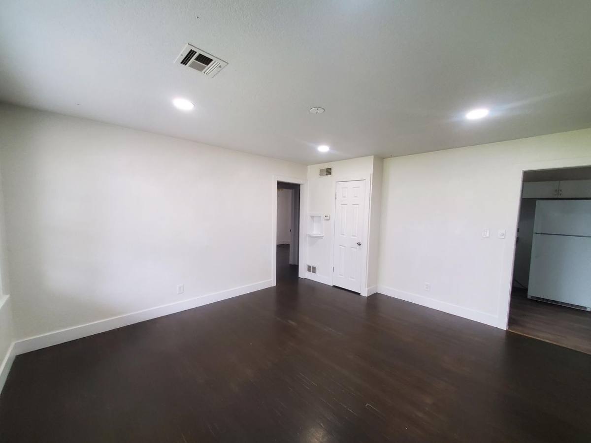 House for rent at 631 N Edwards, Wichita, KS 67203