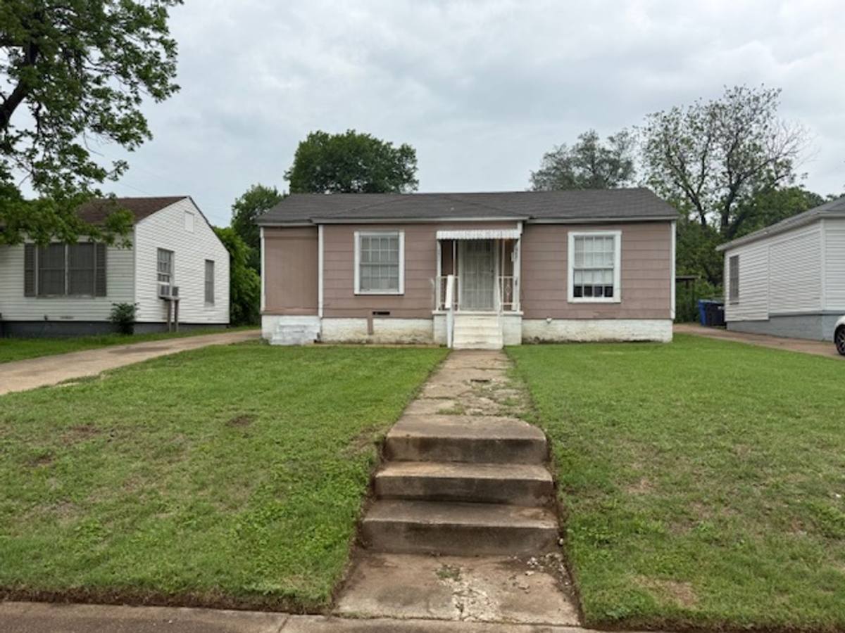 House for rent at 2621 Windsor Ave, Waco, TX 76708