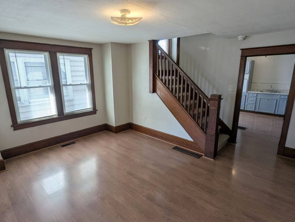Apartment for rent at 675-677 Cemetery St, Williamsport, PA 17701