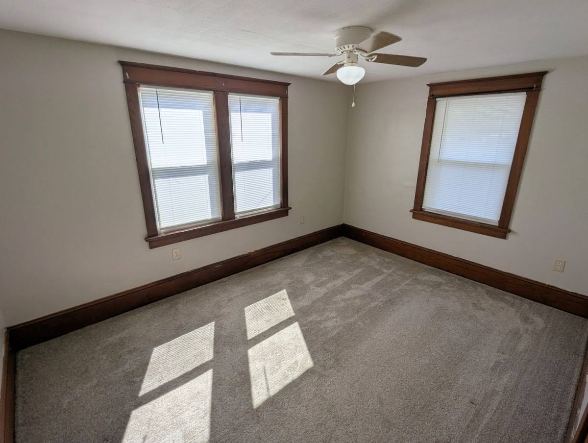 Apartment for rent at 675-677 Cemetery St, Williamsport, PA 17701